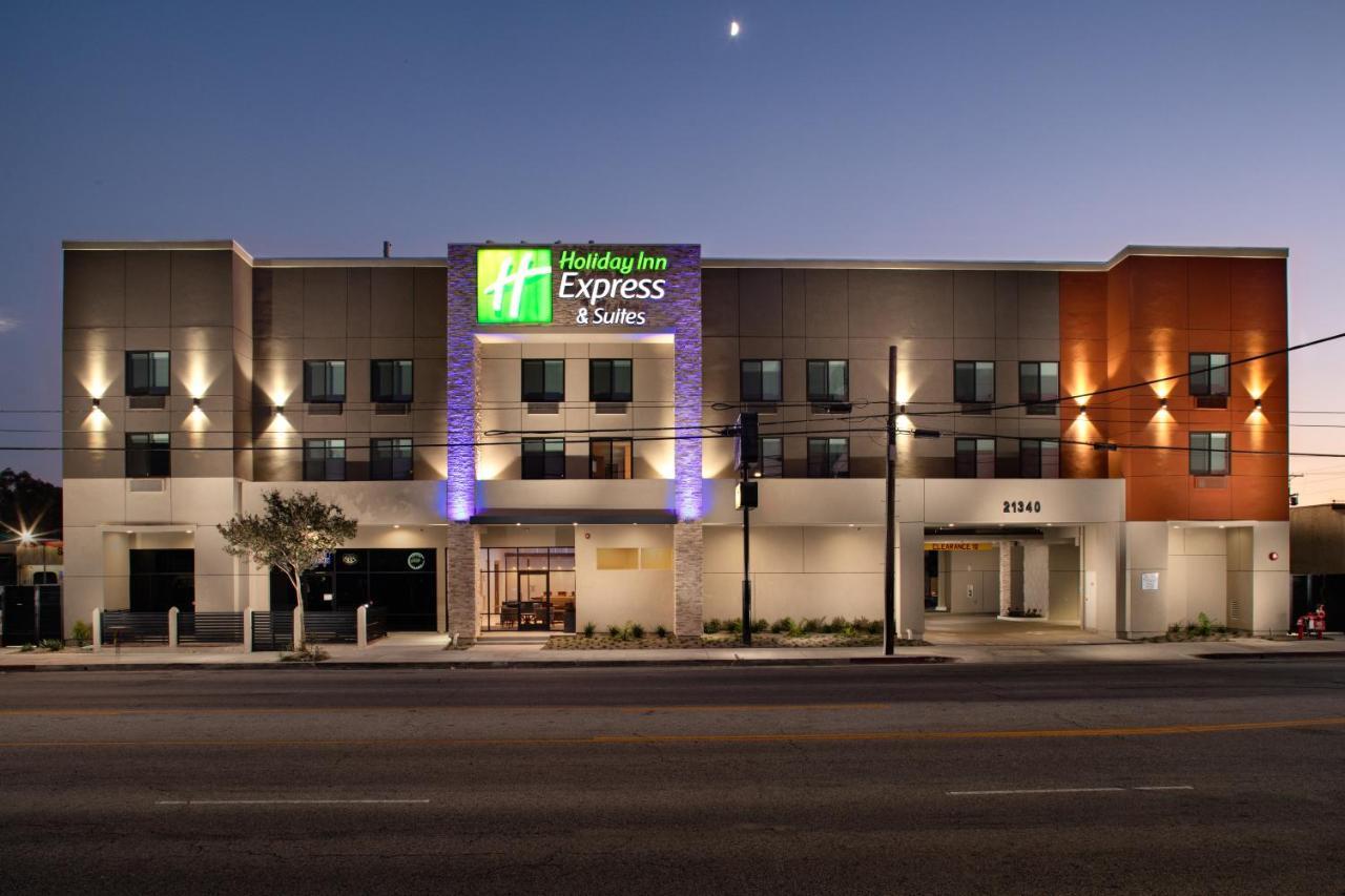 Holiday Inn Express & Suites Chatsworth By Ihg Los Angeles Exterior photo